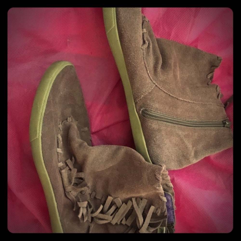 Blowfish brown suede Booties